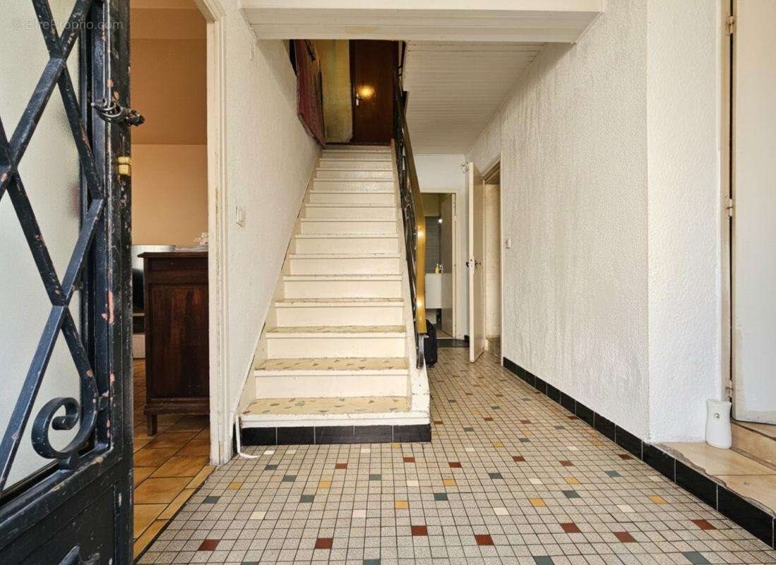 Maison à vendre, 141m², Sainte-Livrade-sur-Lot