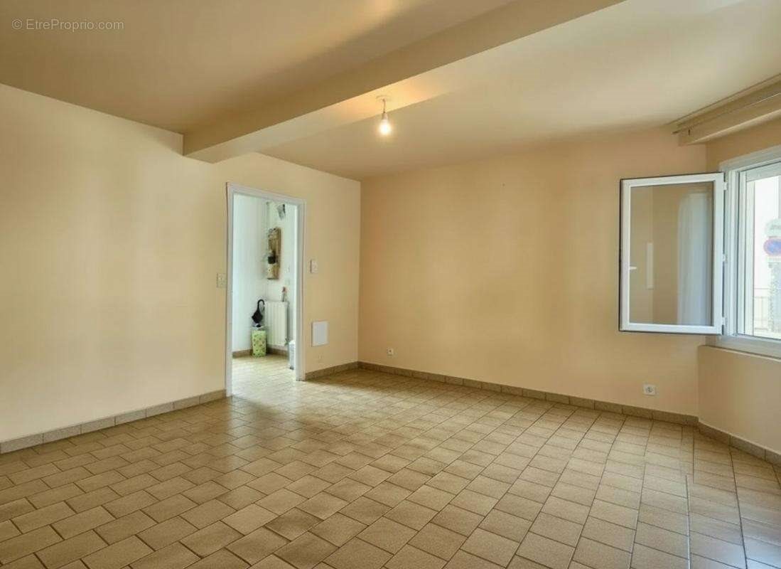 Maison à vendre, 141m², Sainte-Livrade-sur-Lot