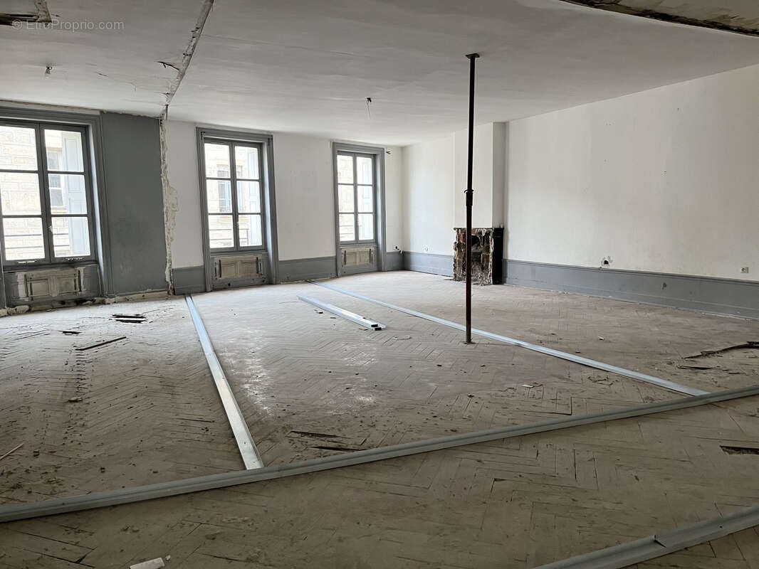 Appartement à vendre, 23m², Saint-Etienne