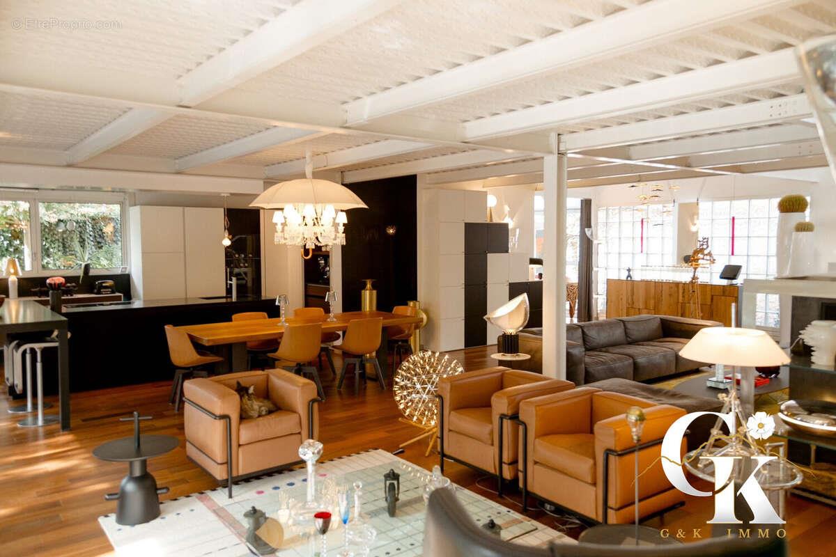 Appartement à vendre, 393m², Grenoble