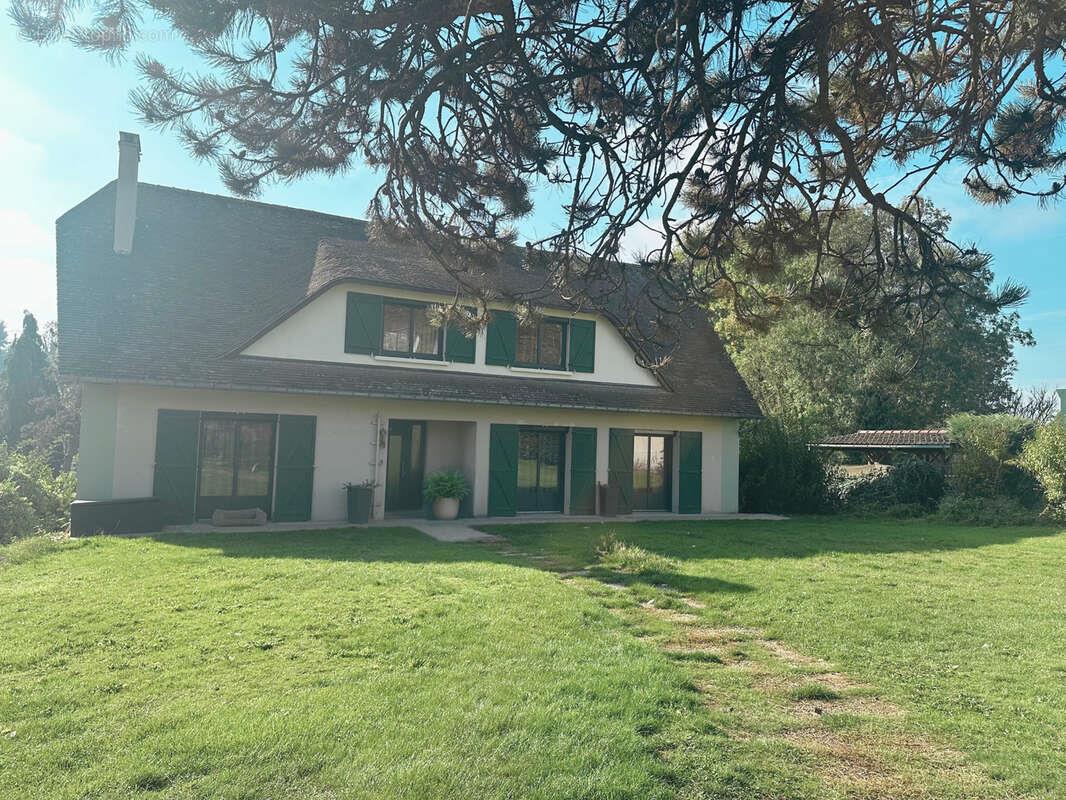 Maison à vendre, 202m², Vignacourt