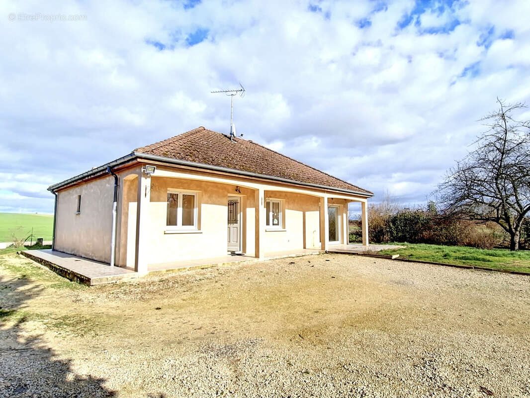 Maison à vendre, 83m², Le Chêne