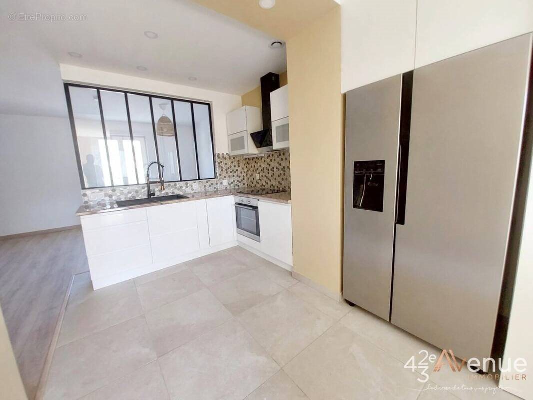 Appartement à vendre, 84m², Unieux