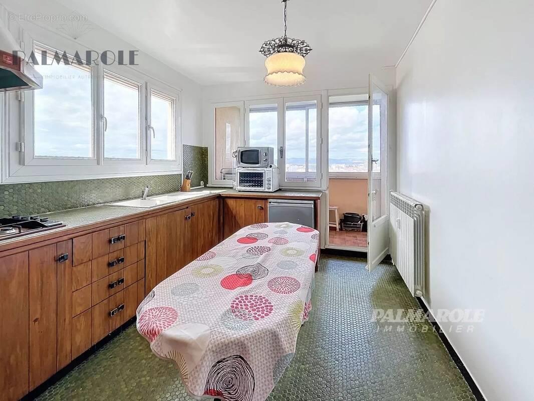 Appartement à vendre, 68m², Perpignan