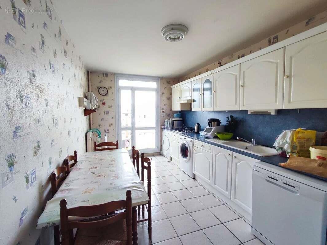 Appartement à vendre, 107m², Saint-Etienne