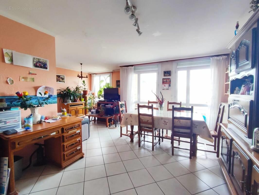 Appartement à vendre, 107m², Saint-Etienne