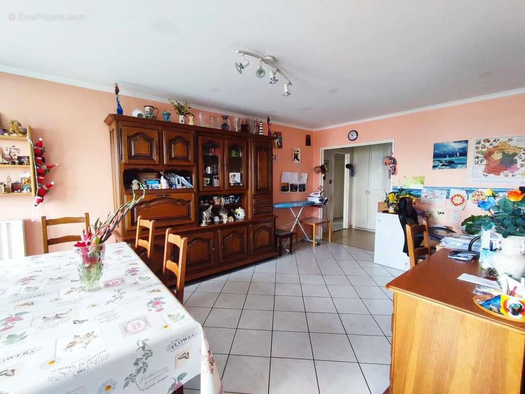 Appartement à vendre, 107m², Saint-Etienne