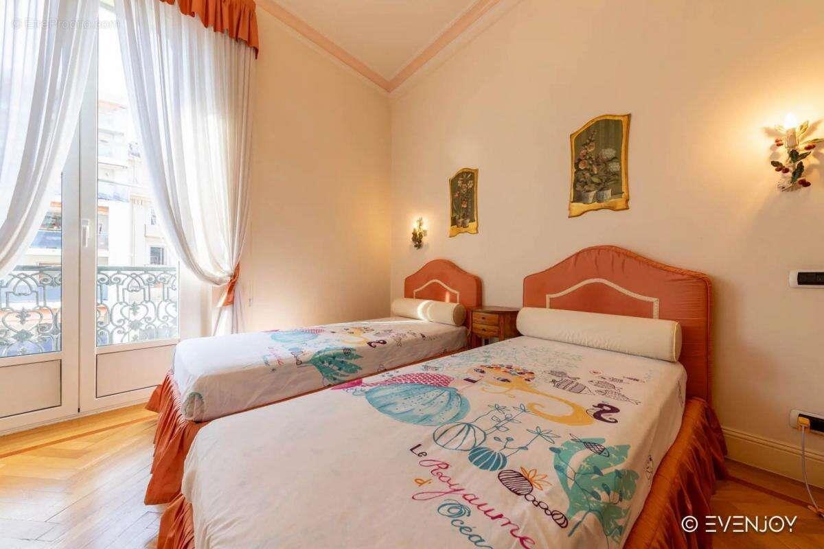 Appartement à vendre, 74m², Nice