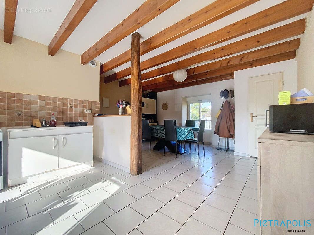 Appartement à vendre, 98m², Bologne