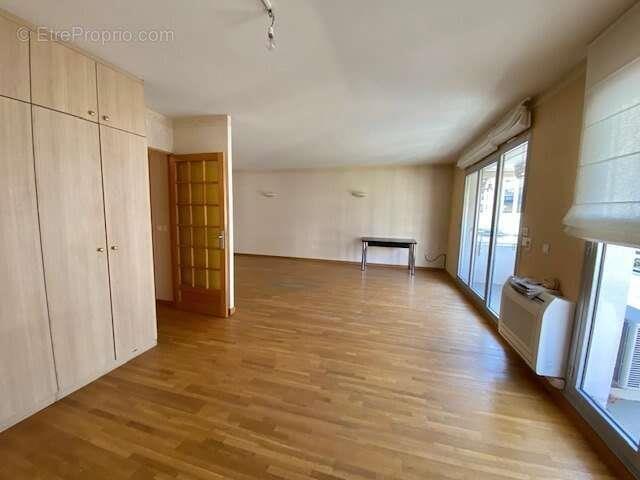 Appartement à vendre, 73m², Boulogne-Billancourt