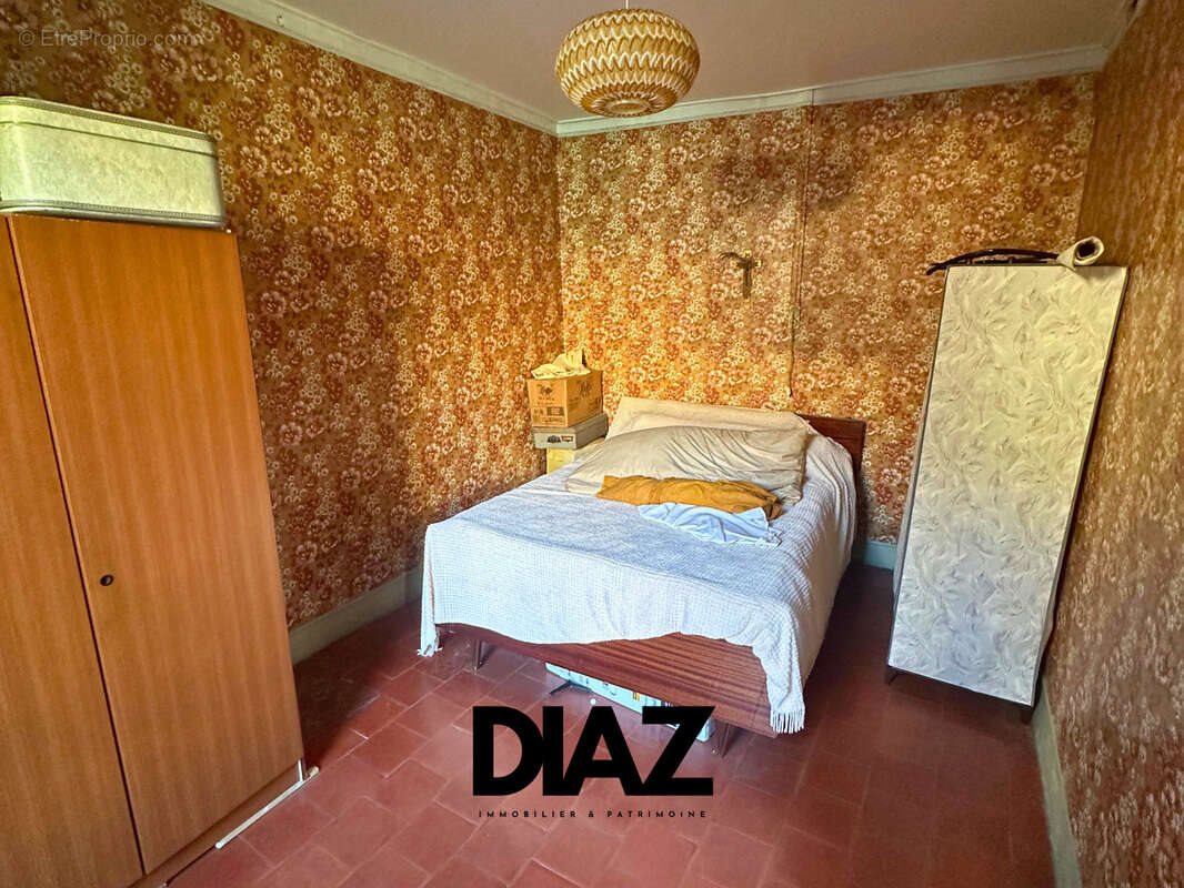 Appartement à vendre, 33m², Nîmes