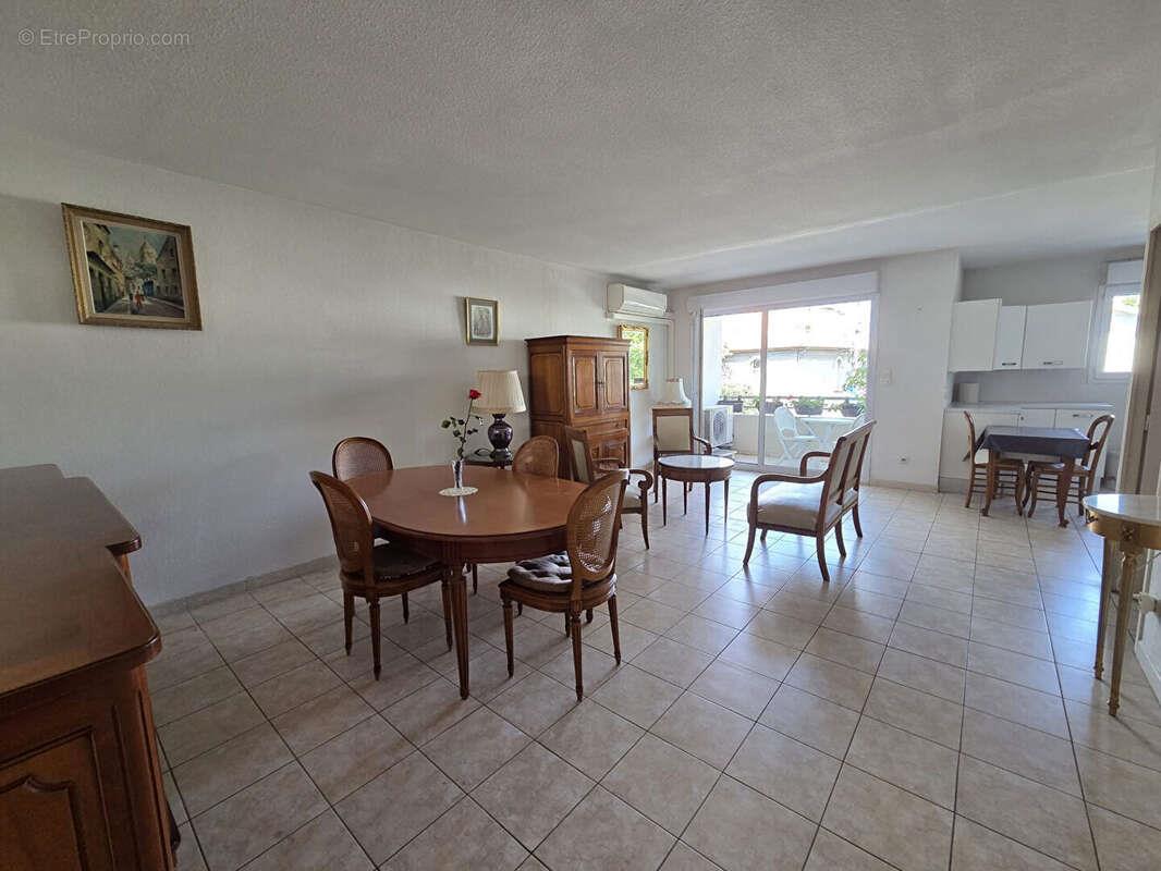Appartement à vendre, 69m², Nîmes