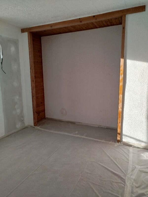 Appartement à vendre, 80m², Volonne