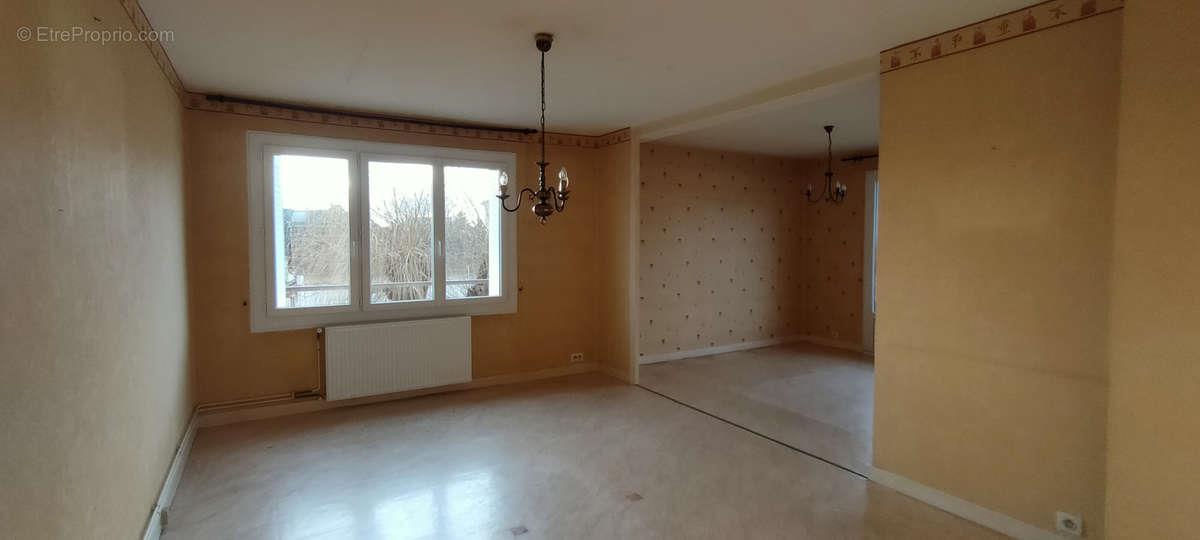 Appartement à vendre, 73m², Varennes-sur-Allier