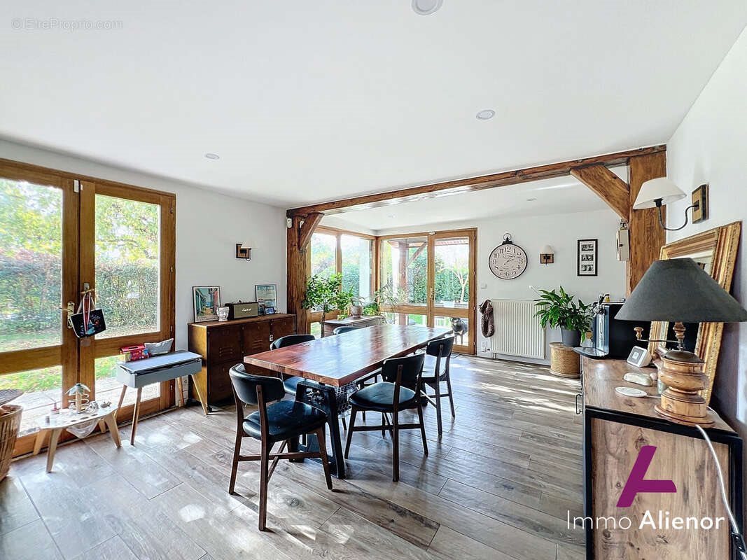 Maison à vendre, 155m², Lanton