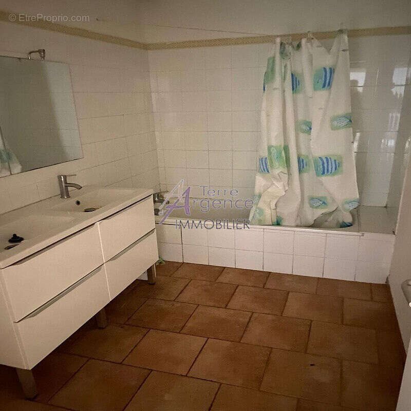 Appartement à vendre, 95m², Beaucaire