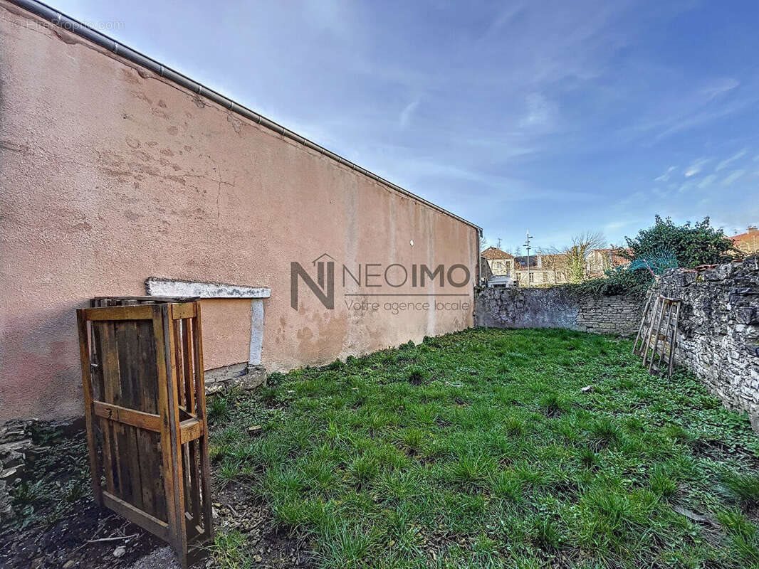 Appartement à vendre, 131m², Neufchâteau