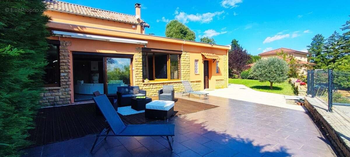 Maison à vendre, 187m², Poleymieux-au-Mont-d'Or