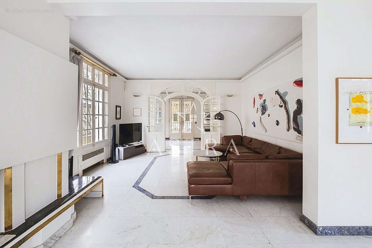 Maison à vendre, 330m², Bourg-la-Reine