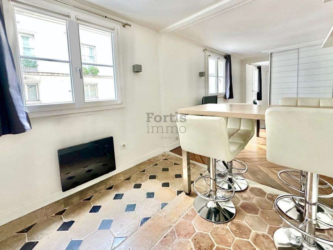 Appartement à vendre, 34m², Paris 1er