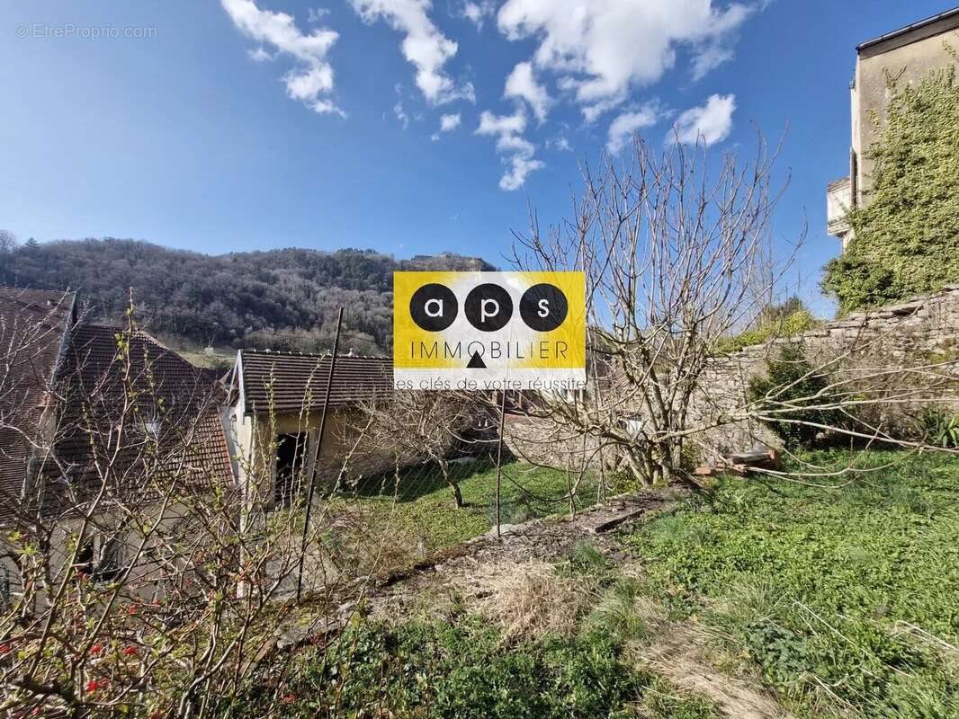 Maison à vendre, 200m², Salins-les-Bains