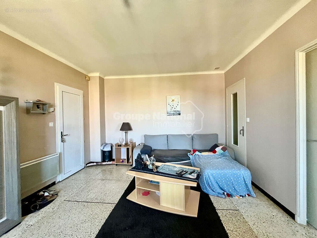 Appartement à vendre, 73m², Noves