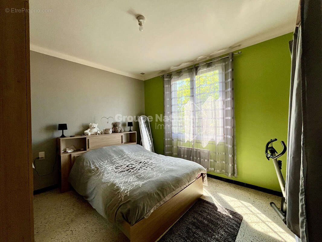 Appartement à vendre, 73m², Noves
