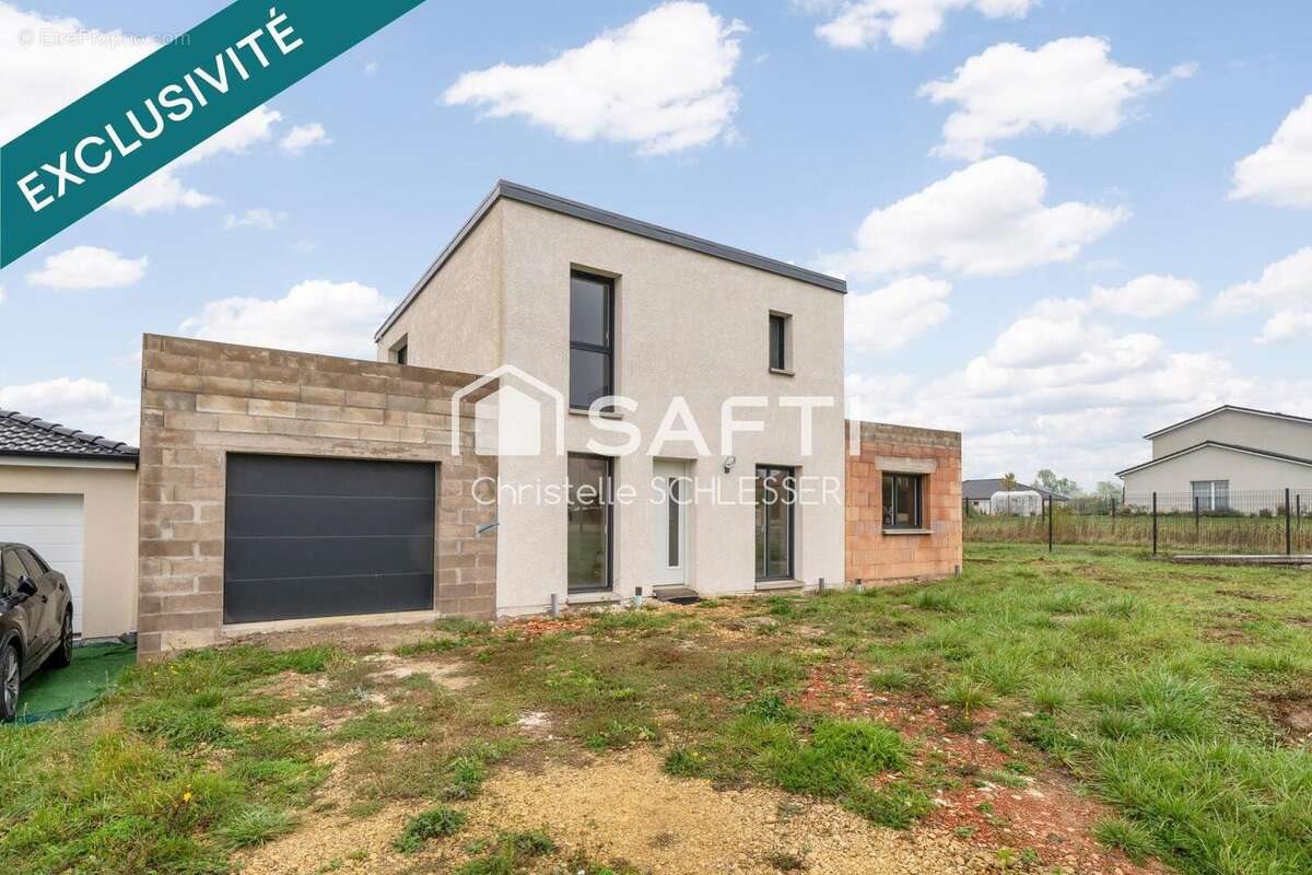 Maison à vendre, 110m², Champenoux