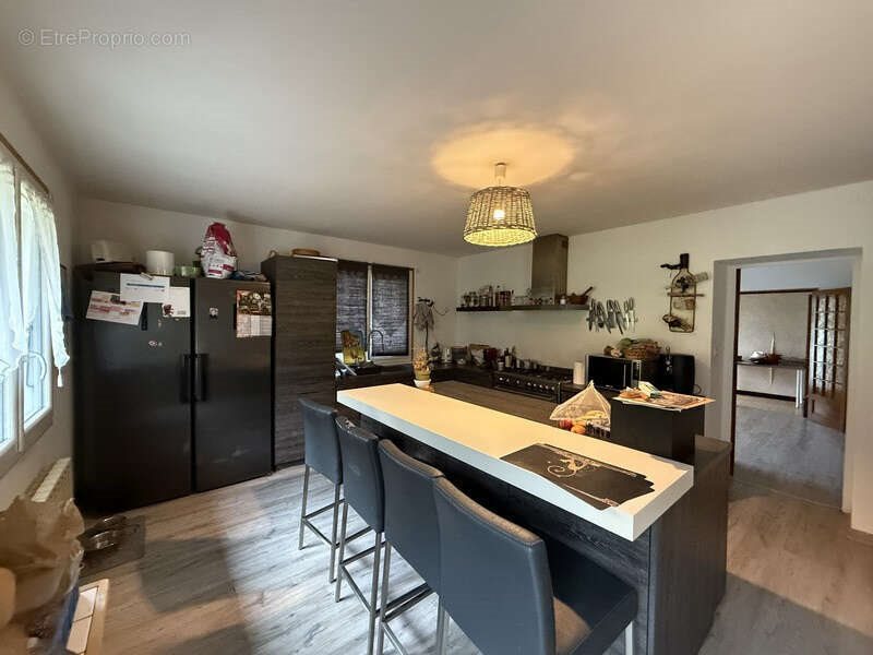 Maison à vendre, 160m², Vaux-lès-Saint-Claude