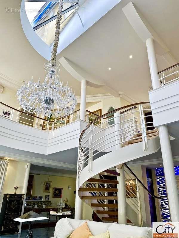 Maison à vendre, 310m², Toulouse