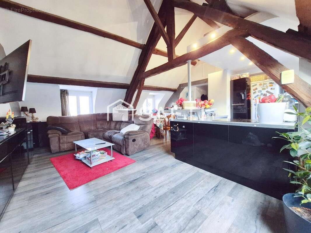 Appartement à vendre, 85m², Pont-Sainte-Maxence