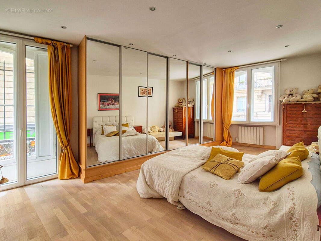 Appartement à vendre, 82m², Bordeaux
