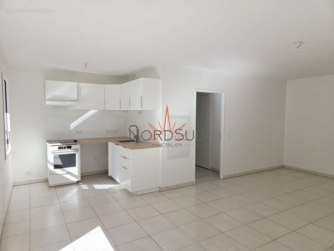 Appartement à vendre, 66m², Puyricard