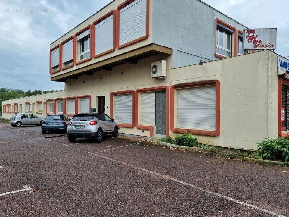 Appartement à vendre, 1m², Mirecourt