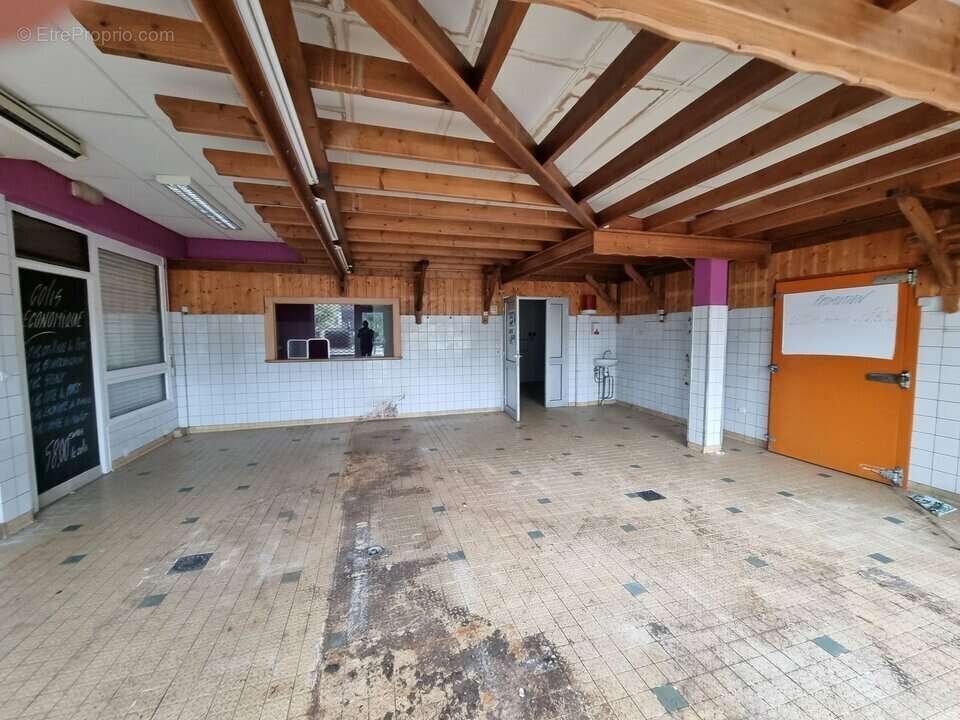 Appartement à vendre, 1m², Mirecourt