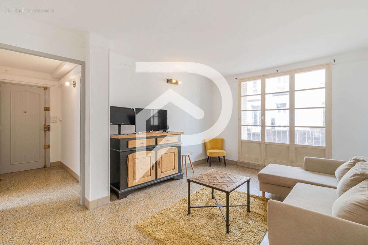 Appartement à vendre, 67m², Marseille 5ème
