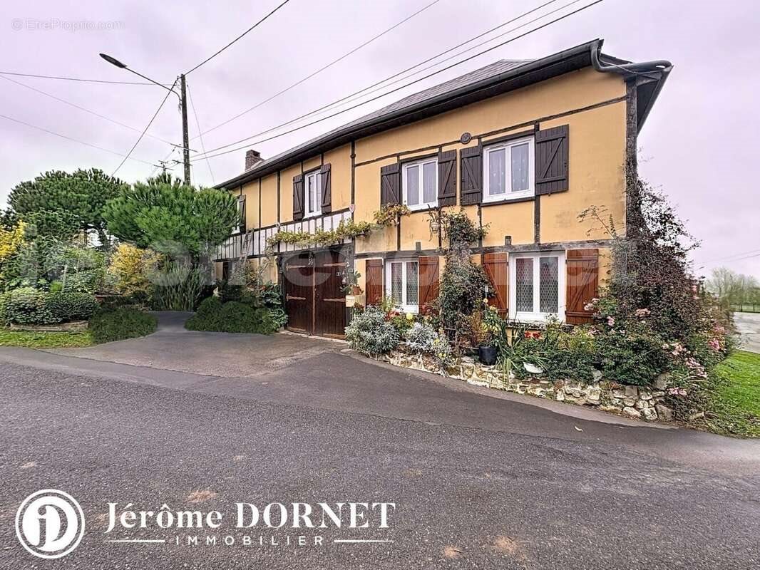 Maison à vendre, 164m², Grandvilliers