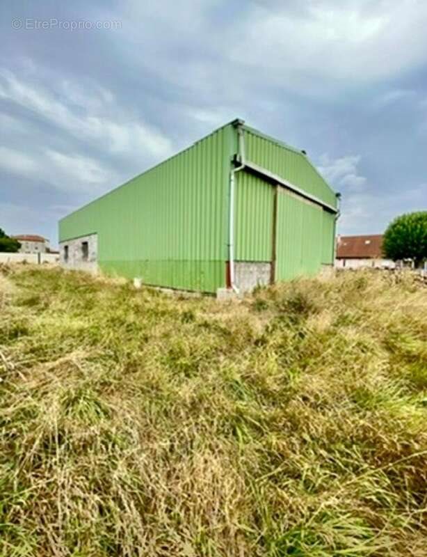 Appartement à vendre, 239m², Longuyon