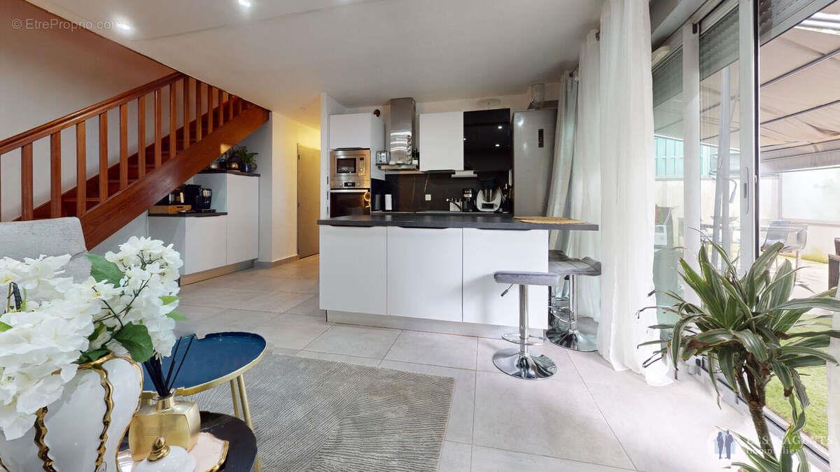 Maison à vendre, 92m², Grenoble
