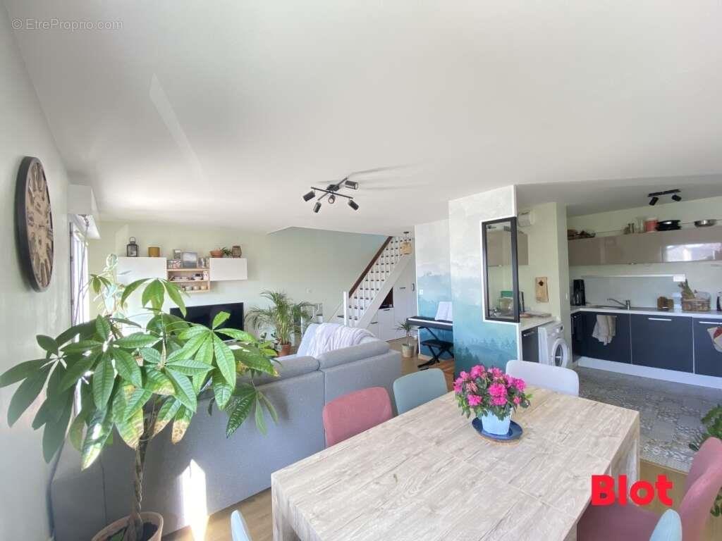 Appartement à vendre, 69m², Rennes