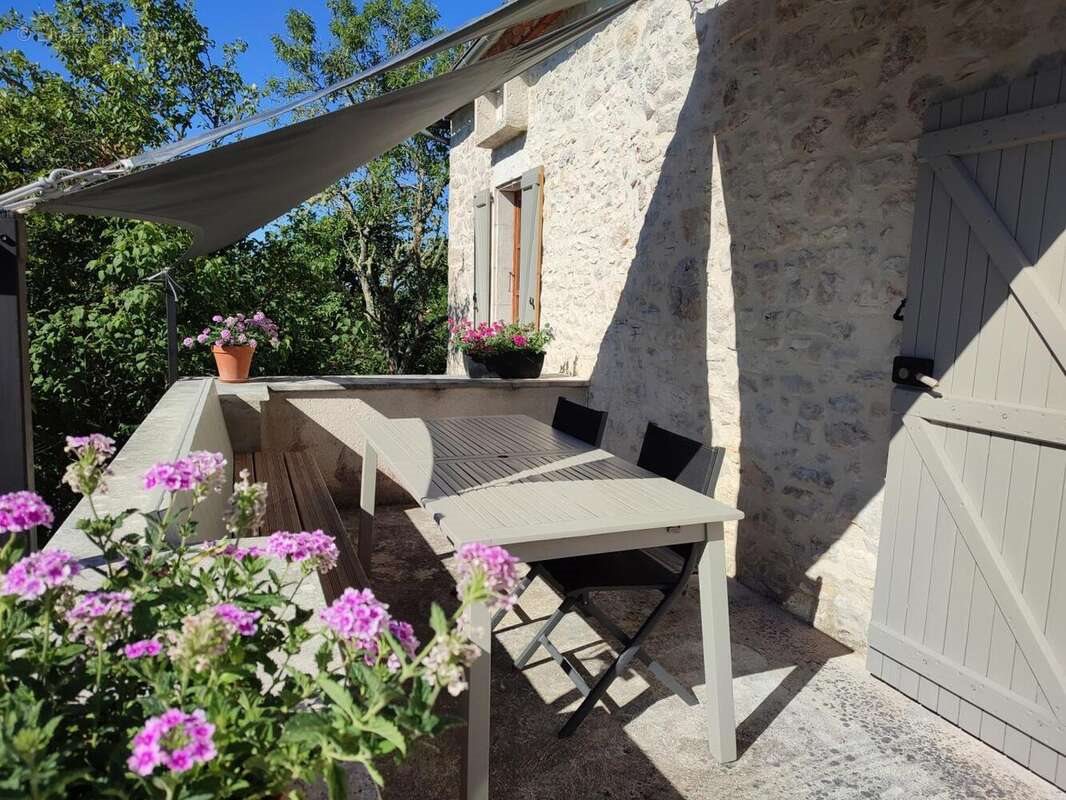 Maison à vendre, 300m², Lugagnac