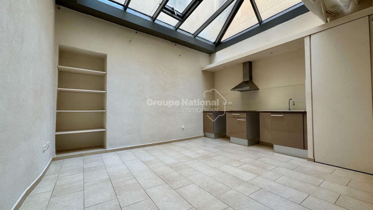 Appartement à vendre, 37m², Nîmes