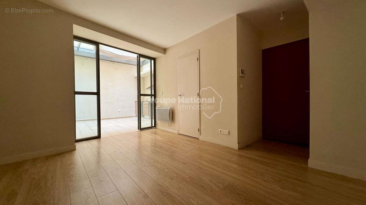 Appartement à vendre, 37m², Nîmes