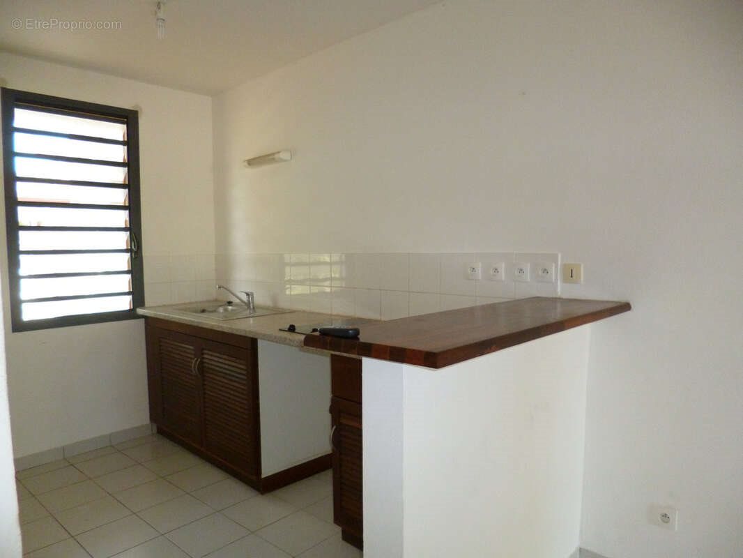 Appartement à vendre, 29m², Kourou