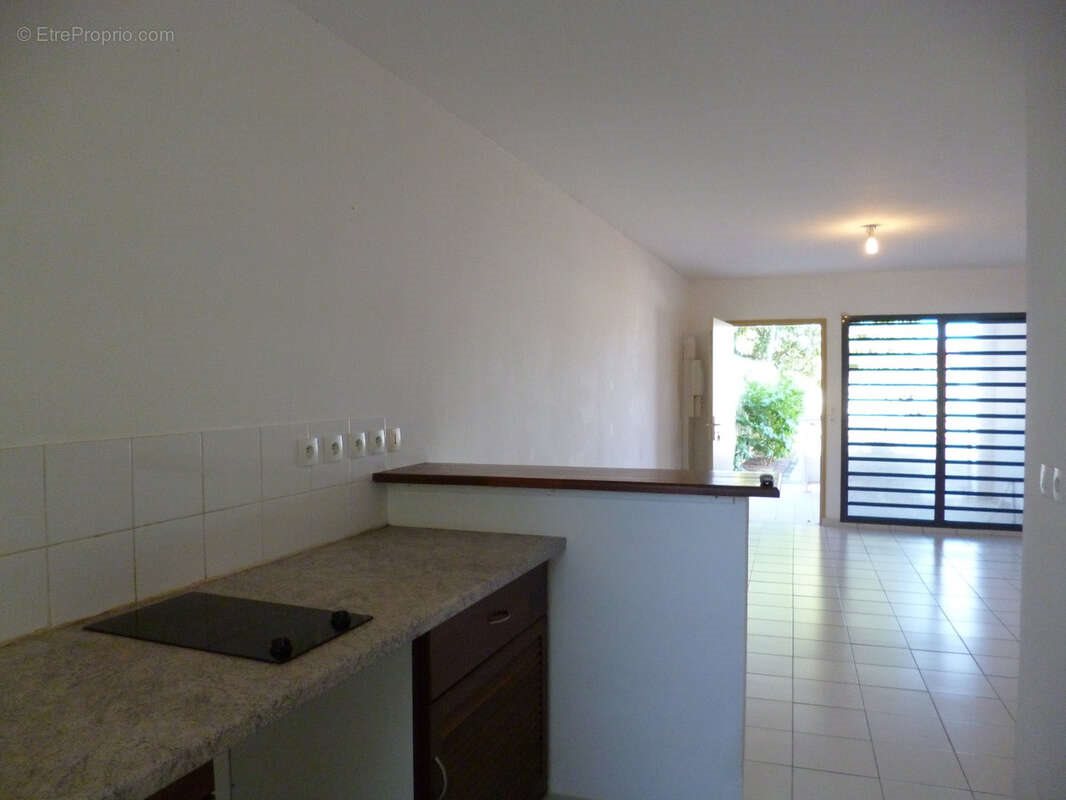 Appartement à vendre, 29m², Kourou
