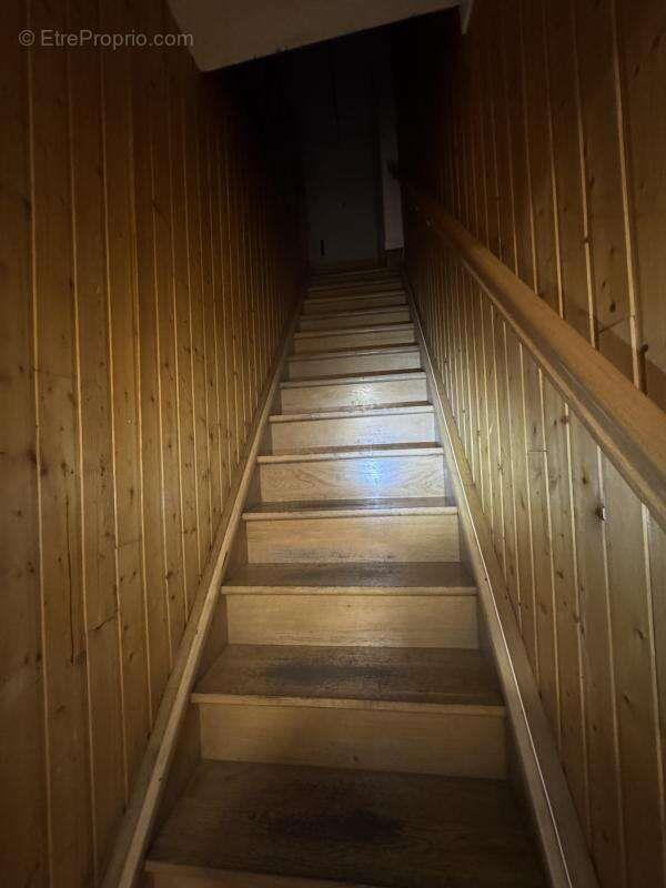 Appartement à vendre, 330m², Baume-les-Dames