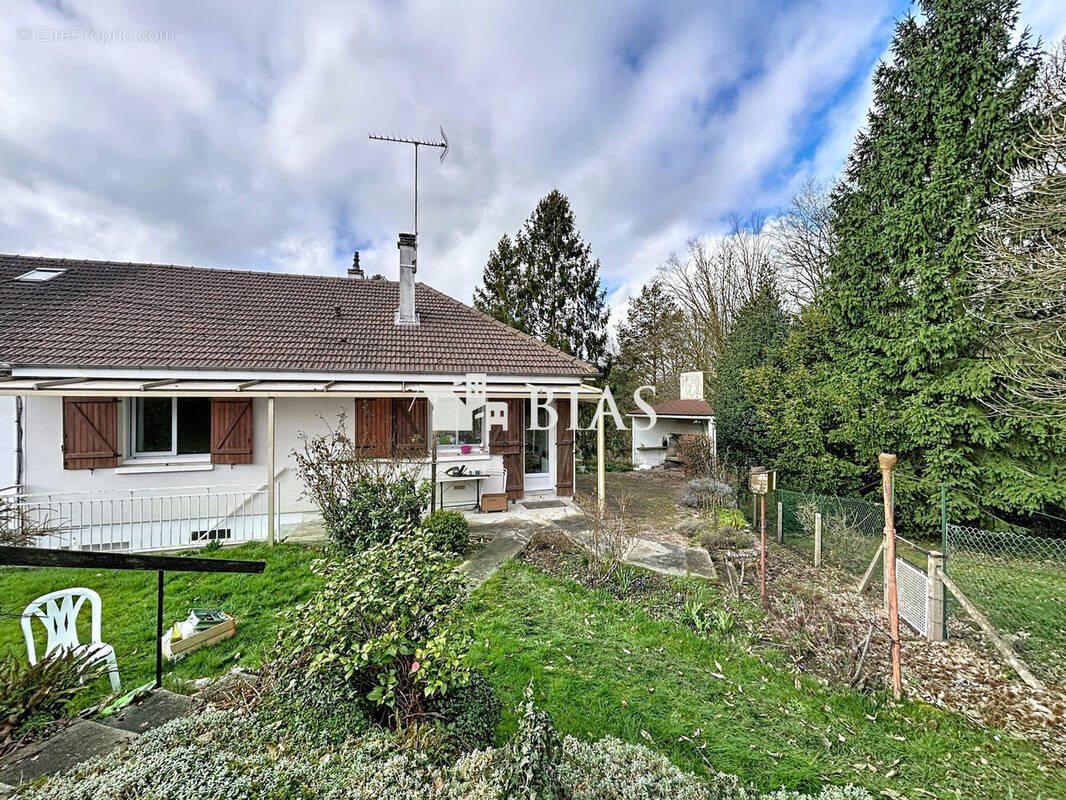 Maison à vendre, 71m², Barentin