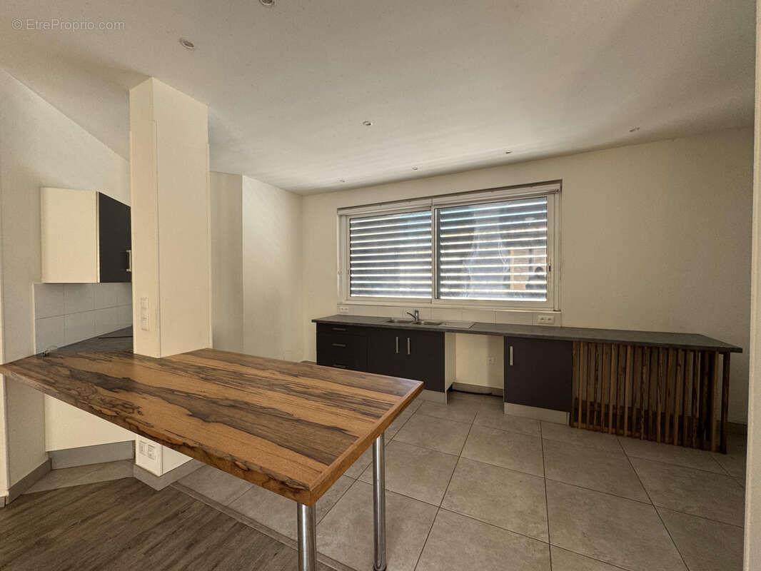 Appartement à vendre, 123m², Coursan