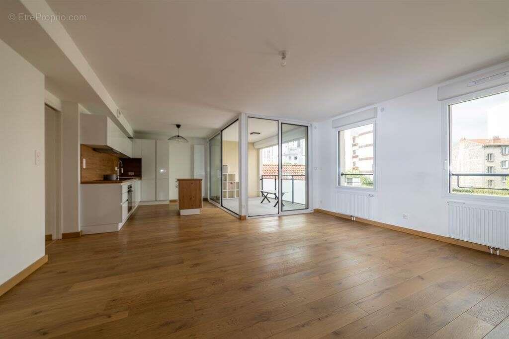 Appartement à vendre, 81m², Clermont-Ferrand