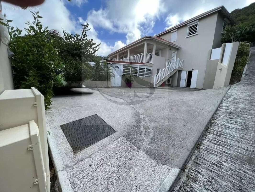 Maison à vendre, 170m², Capesterre-Belle-Eau